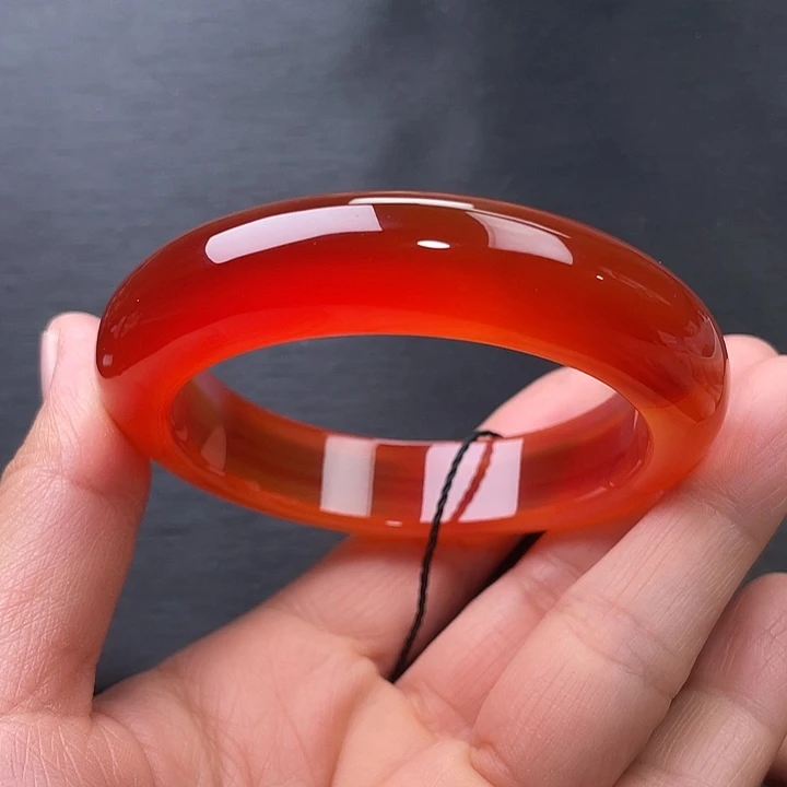 玛瑙/玉髓未镶嵌手镯56圈口