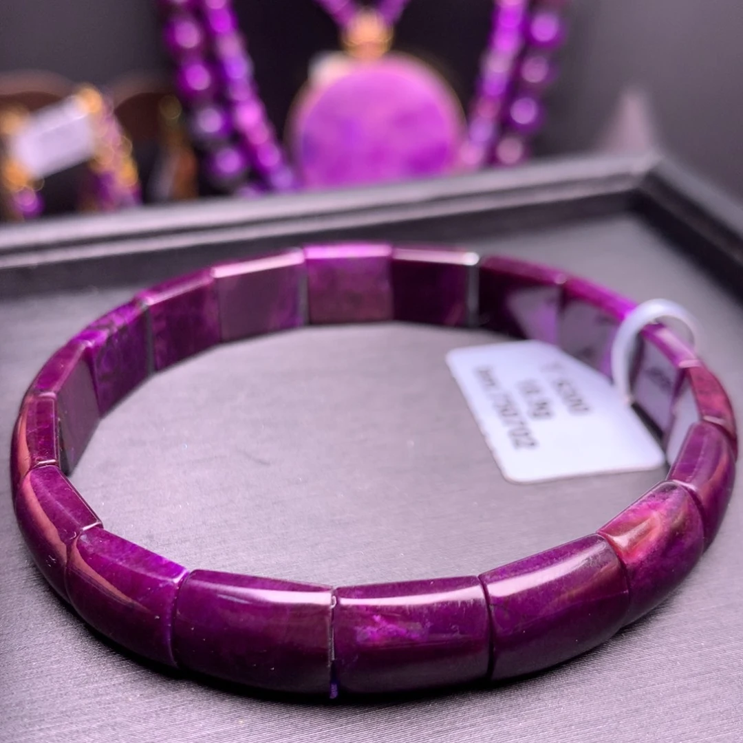 未镶嵌苏纪石（舒俱来）手牌