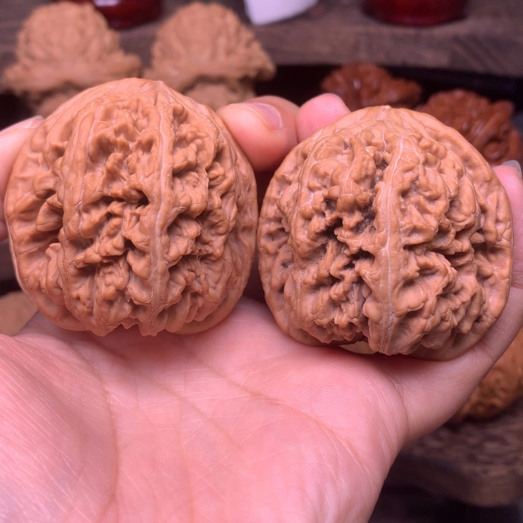 文玩核桃吊坠46全品粗筋64克