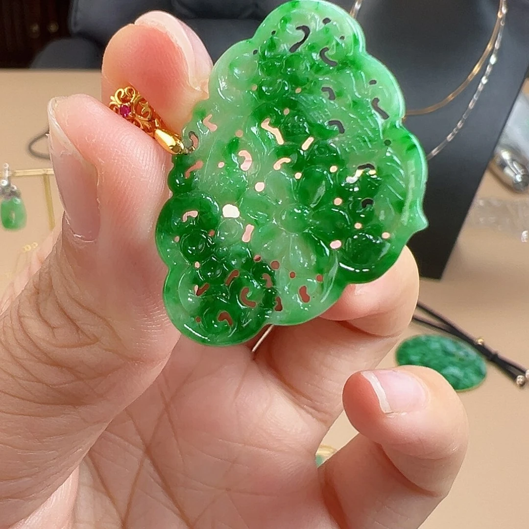 翡翠银S925镶嵌颈饰吊坠