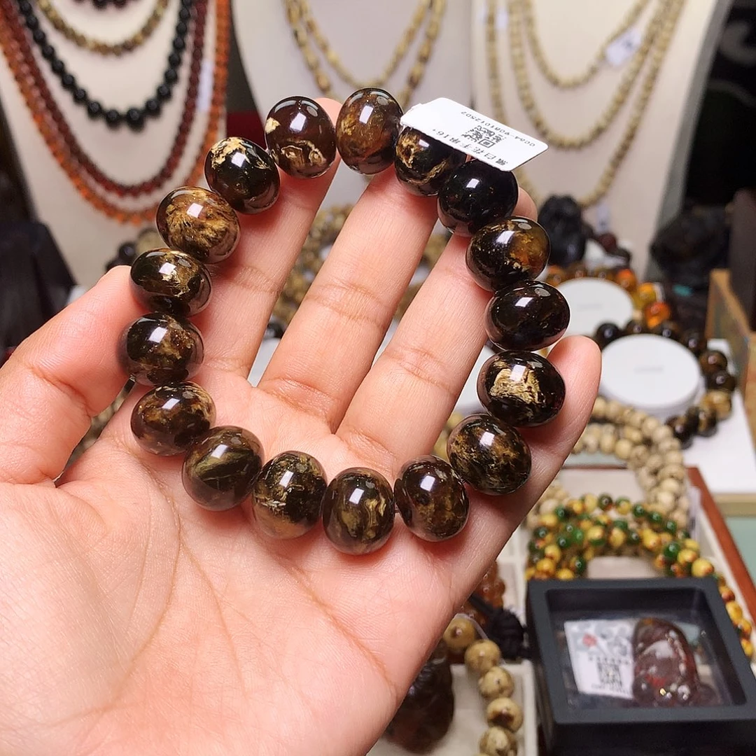 德***工琥珀未镶嵌裸石抚顺琥珀64