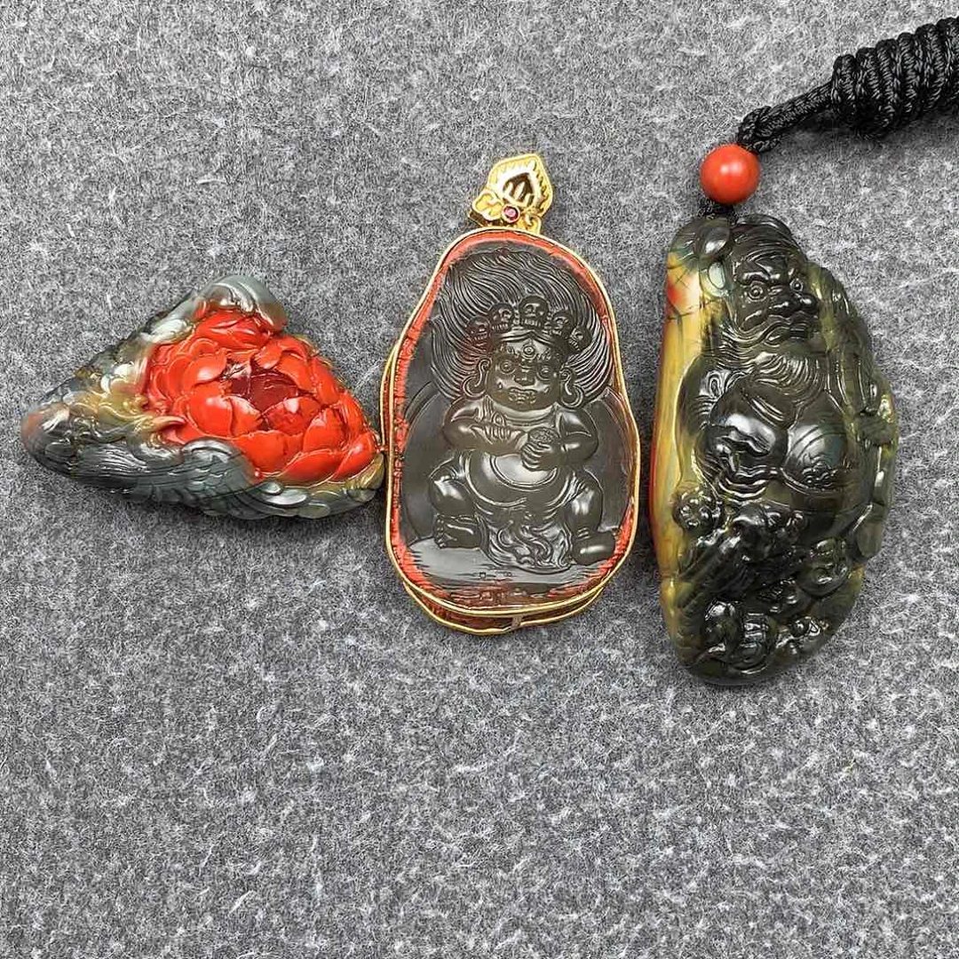 青***章定制南红玛瑙川料南红玛瑙吊坠