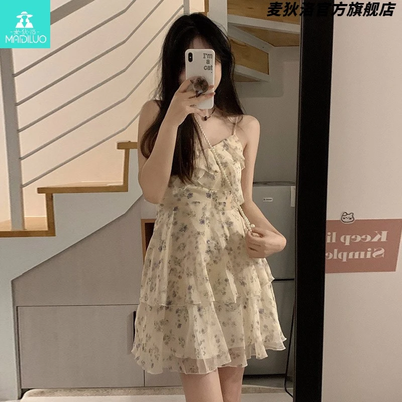 150小个子裙子女夏季显高短裙茶歇法式小众温柔风碎花吊带连衣裙