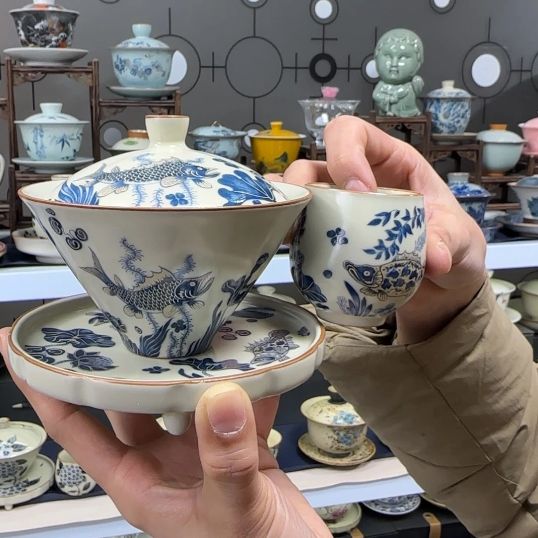 高温下的高温天气使人心情愉悦