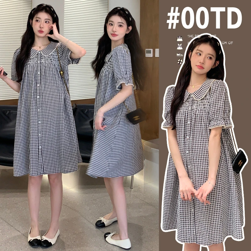 2025孕妇夏季新款格子裙娃娃领衬衫连衣裙开扣哺乳裙