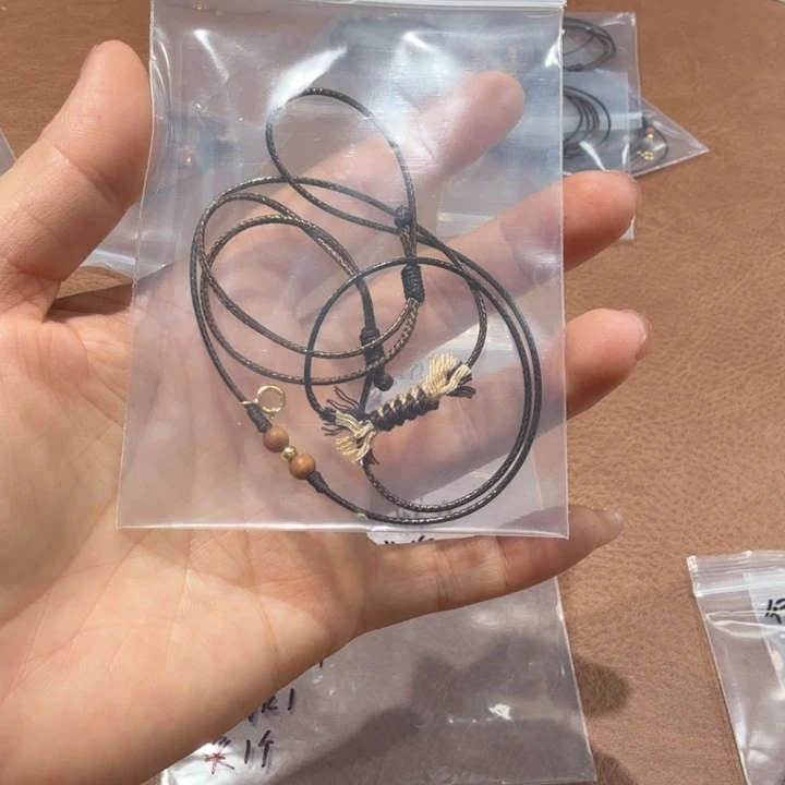 *****和田玉未镶嵌颈饰