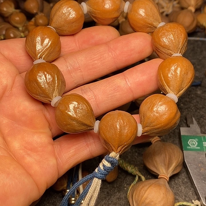 手串橄榄核1.9尺寸51号