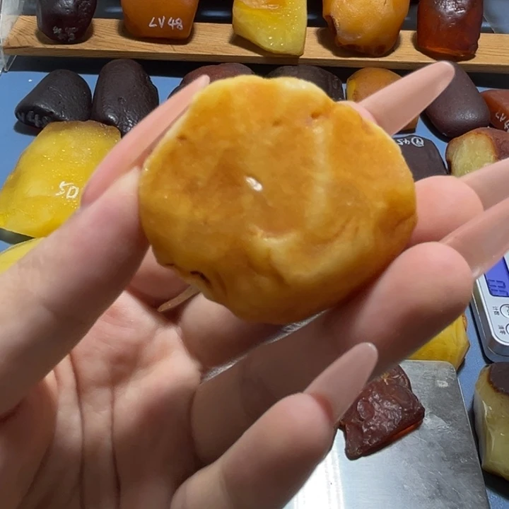 定制琥珀波罗的海琥珀