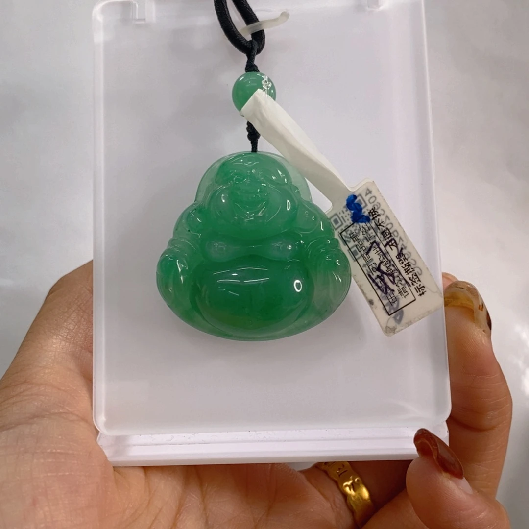 石英质玉未镶嵌颈饰