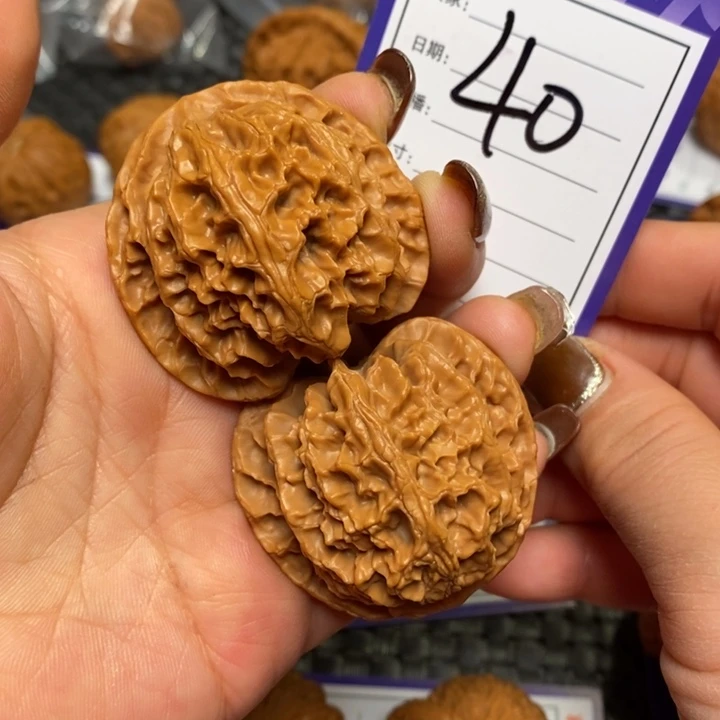 把件文玩核桃40苹果44