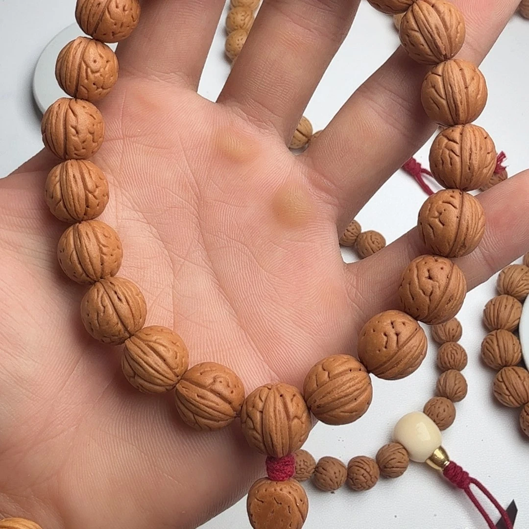 桃核吊坠红颜13.6头货