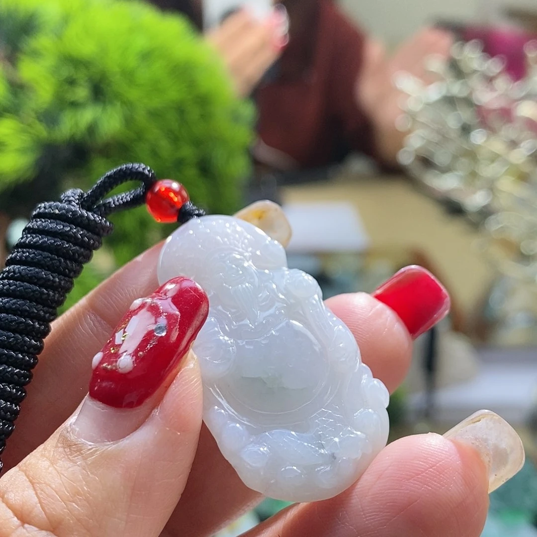 【闪购商品】翡翠颈饰未镶嵌财神