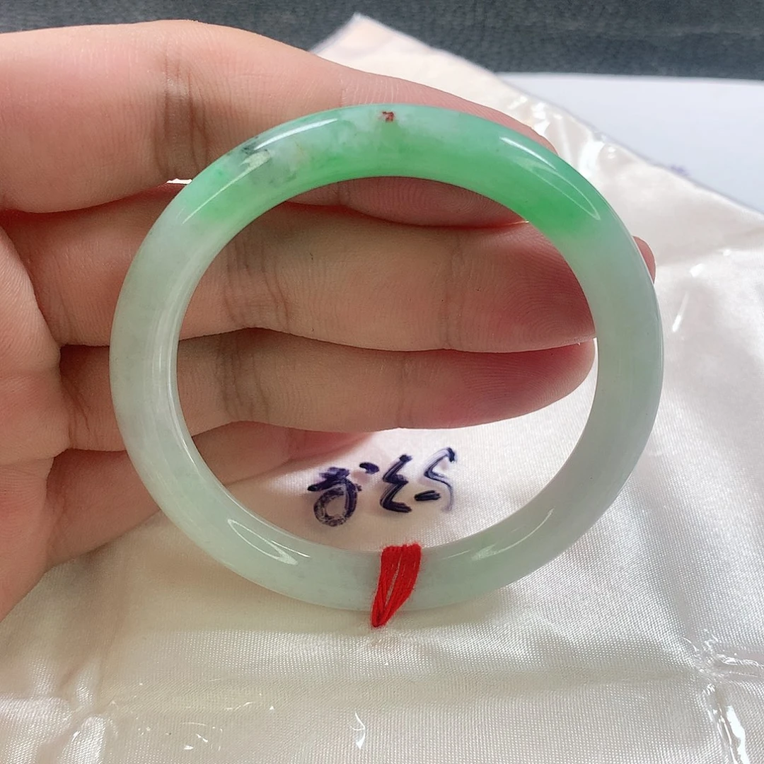 未镶嵌手镯（圆镯）翡翠315号