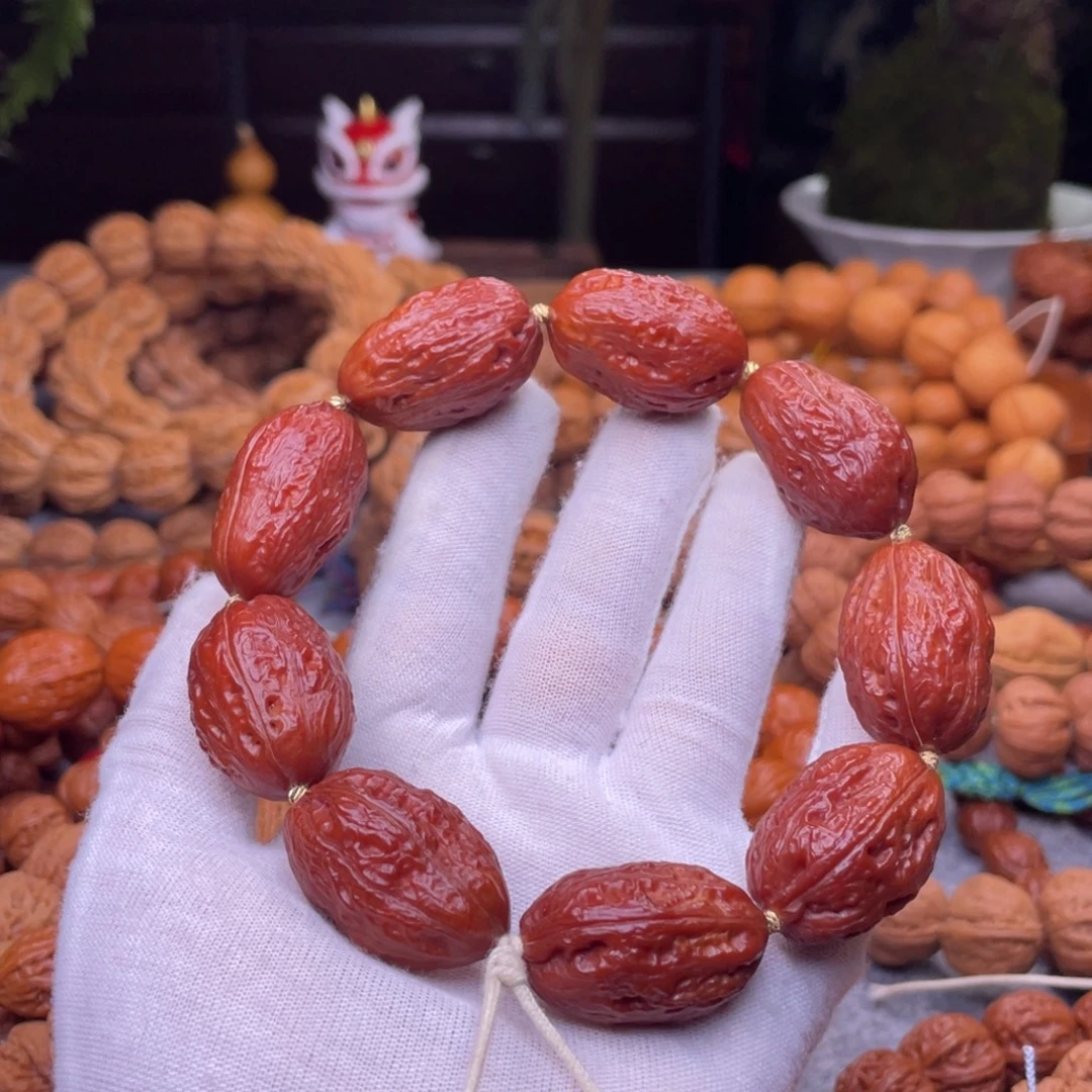 丶***牛文玩核桃吊坠秋子