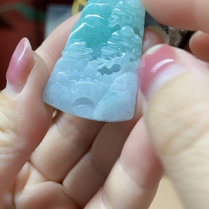 翡翠未镶嵌颈饰吊坠