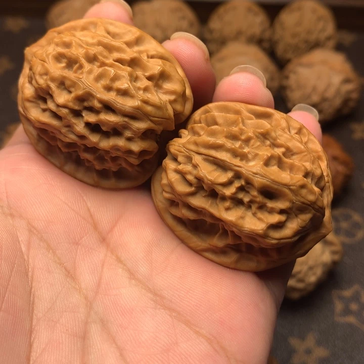 把件文玩核桃磐石