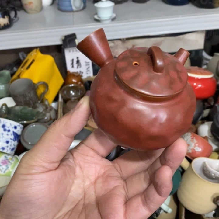 陶瓷艺术品及陶瓷壶