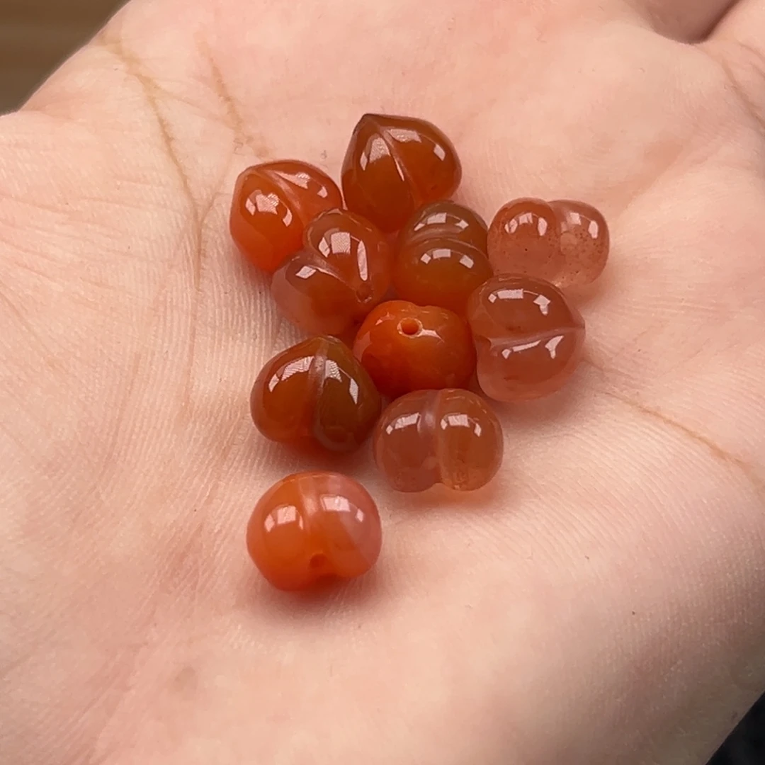 ****果南红玛瑙未镶嵌吊坠(不含链)