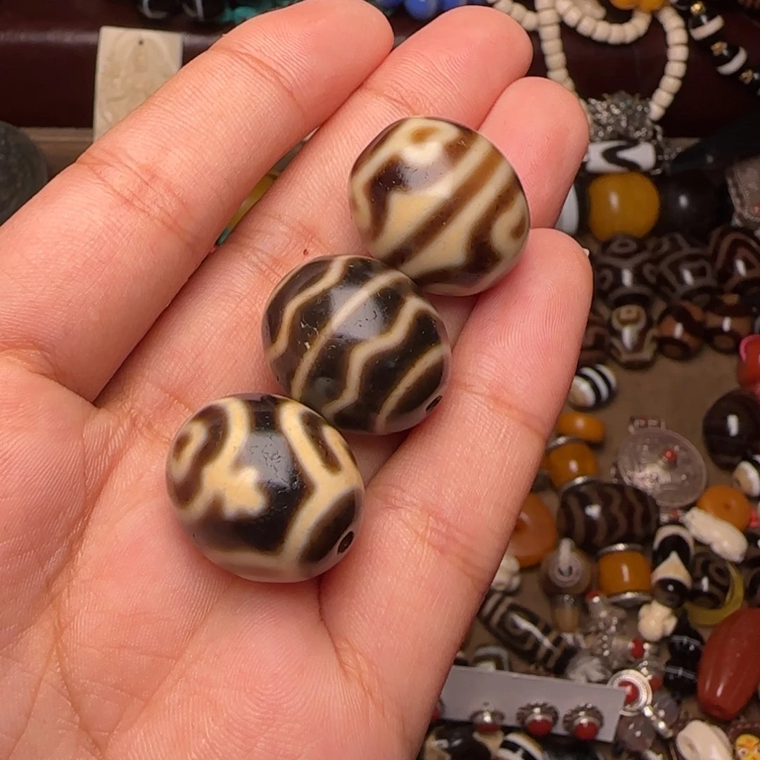 ****冯东西如图看图片链接