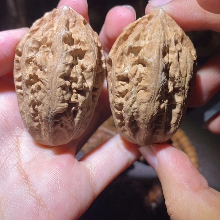 把件文玩核桃东北野生楸子小园201