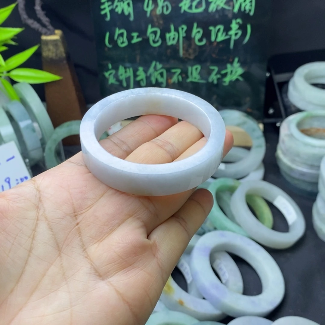 定制翡翠手镯未镶嵌