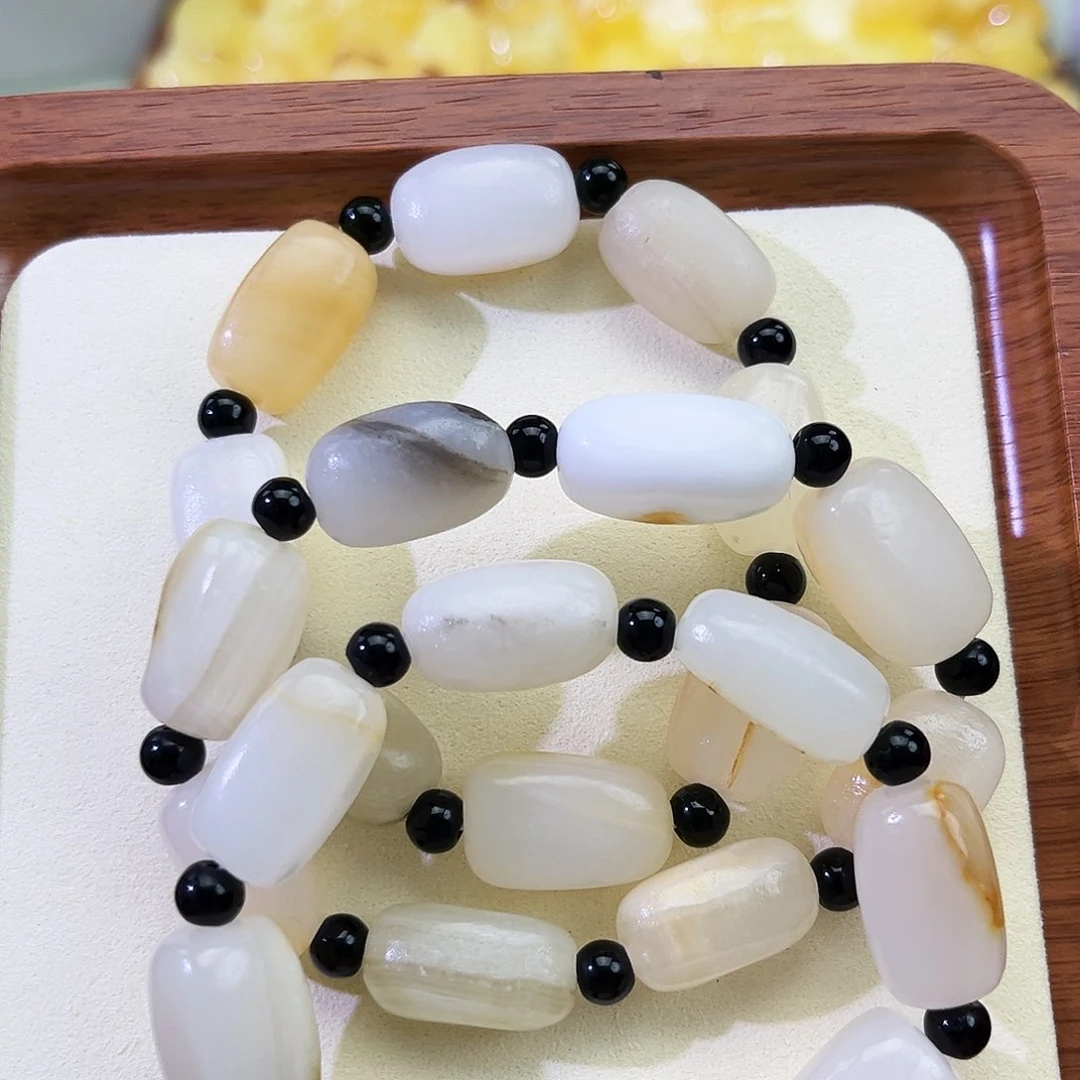 未镶嵌琥珀裸石手串