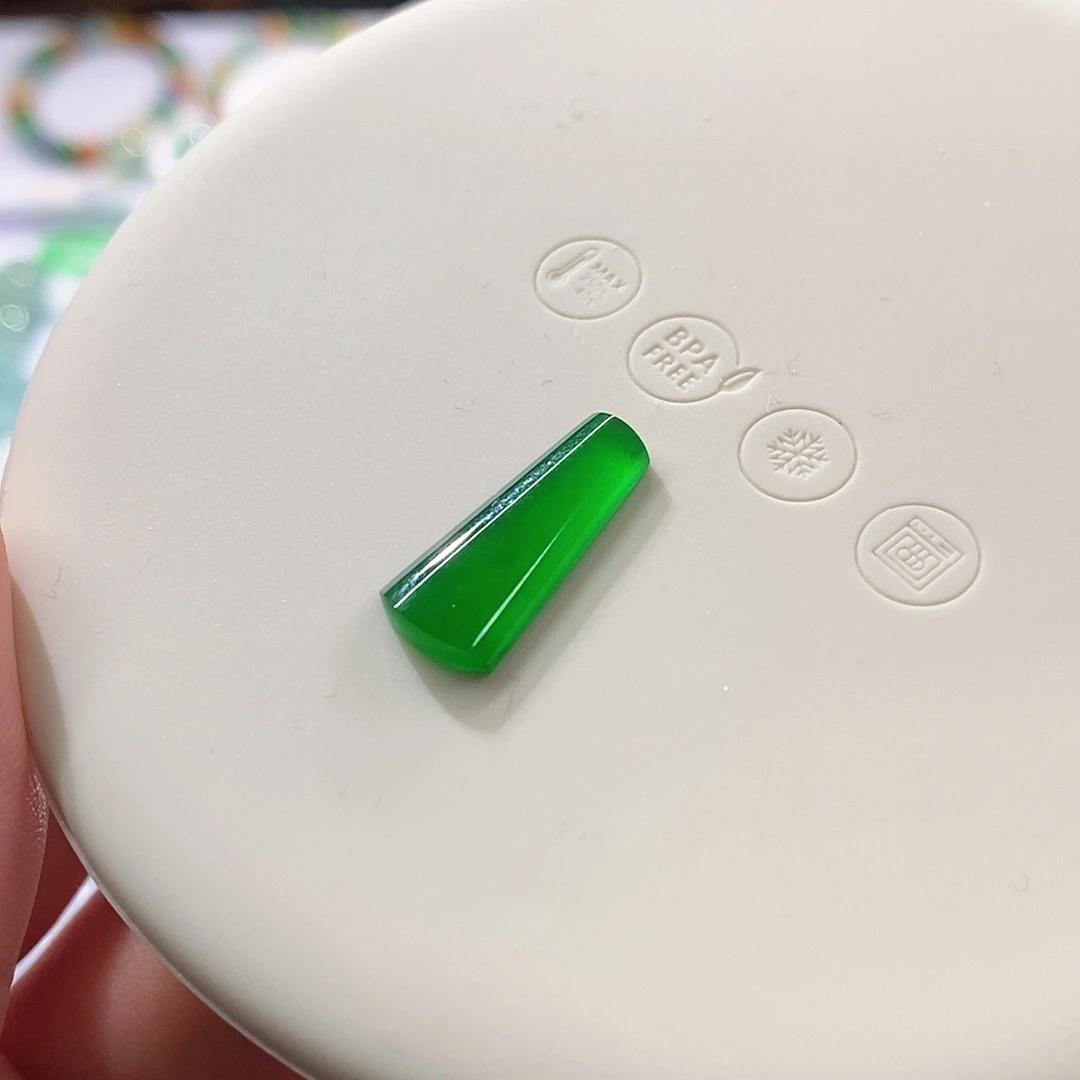 翡翠散珠高冰阳绿无事牌