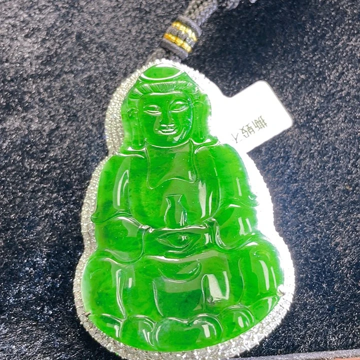 翡翠颈饰未镶嵌40，