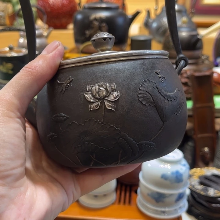 中古时代哈哈哈哈名**?