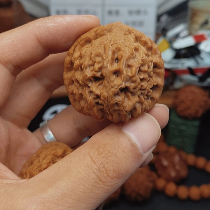 文玩核桃把件40红狮子-50