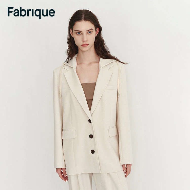 Fabrique Daseasa 春夏新款米白色针织可拆卸连帽休闲西装外套