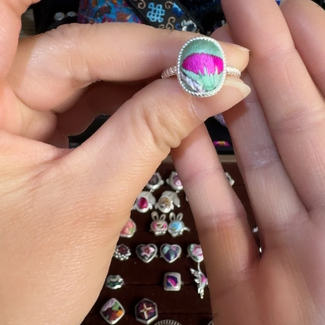 织绣民族风刺绣老绣戒指