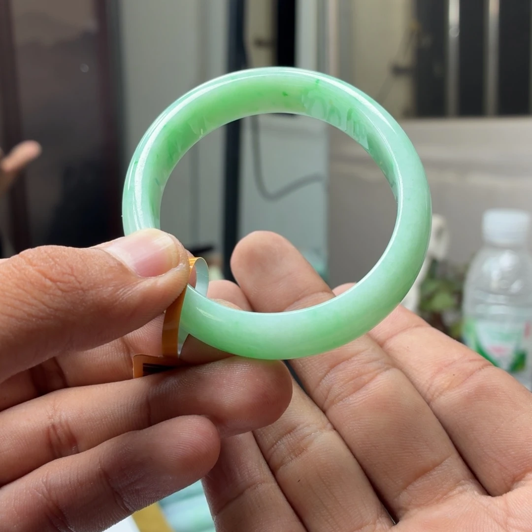 翡翠未镶嵌手镯翡翠25号