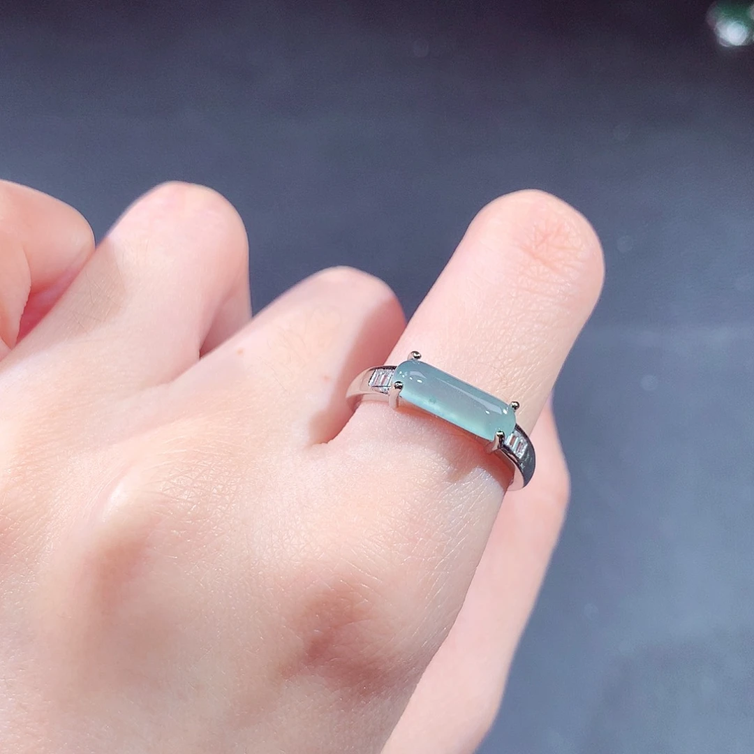 未镶嵌戒指翡翠翡翠