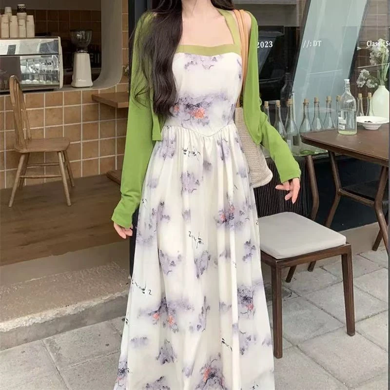 小众设计高端精致温柔别致绝美挂脖连衣裙➕小衫两件套