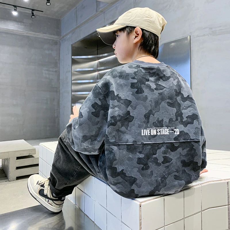 男童春秋款迷彩卫衣2025新款儿童秋装宽松打底衫大童衣服洋气潮酷