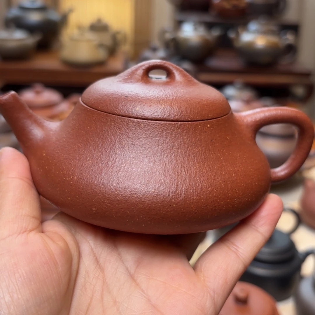 A***高紫砂茶壶宝山红降