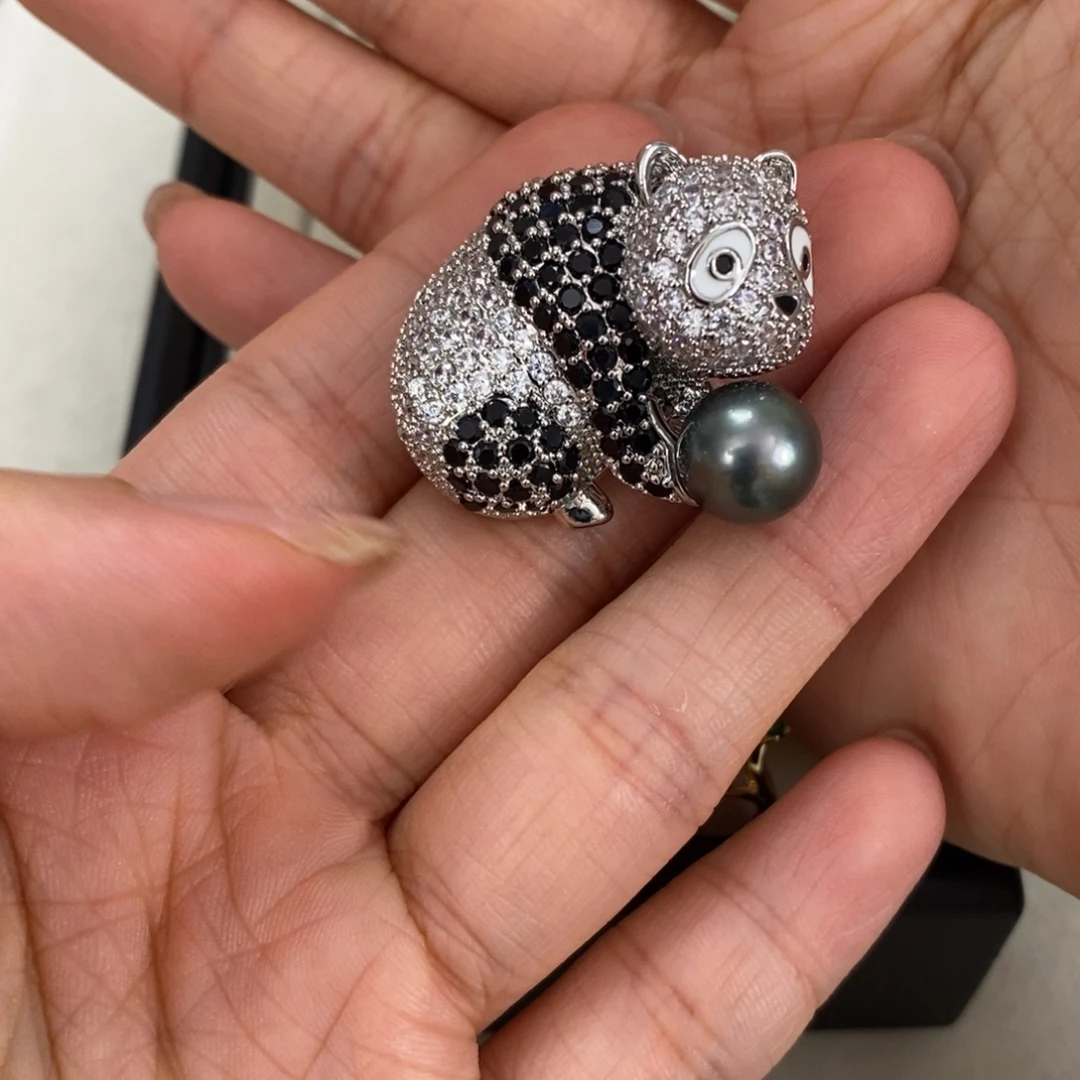 合金胸针海水珍珠