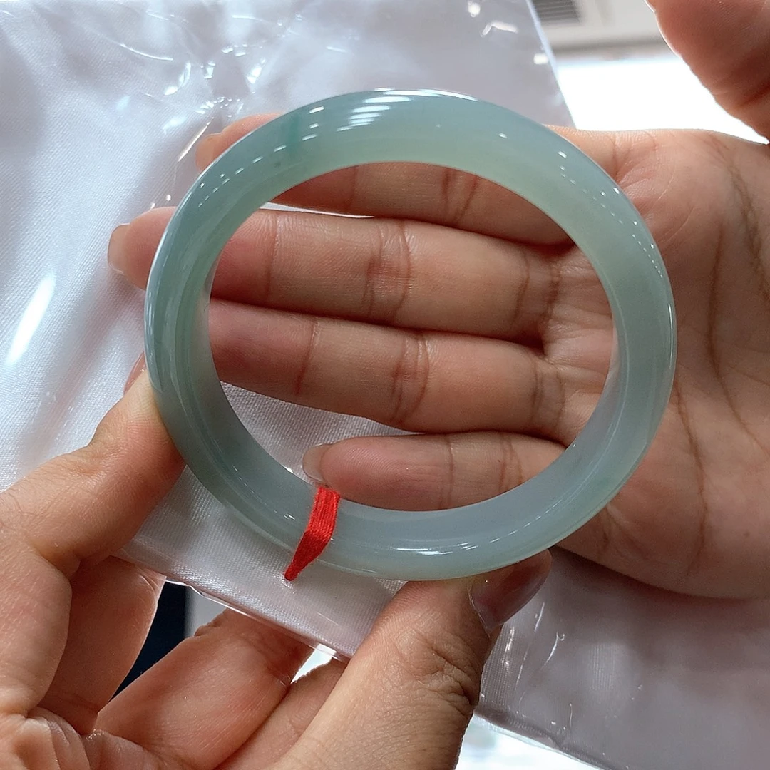 翡翠未镶嵌手镯买断