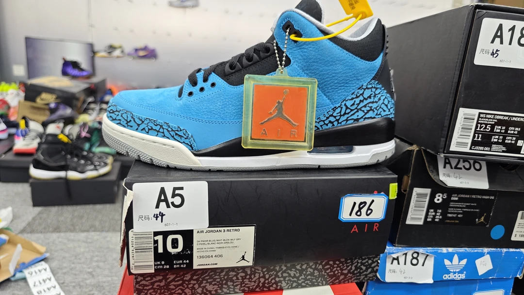 nike aj3阿凡达 44码 全新原盒 11.26 guai A5