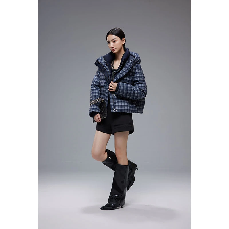 【店】新款高端定制商场同款羽绒鸭绒服 女款D66662999