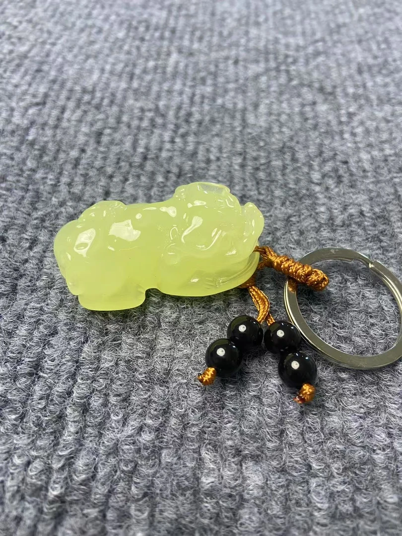 【闪购商品】QW295夜光貔貅挂件YG