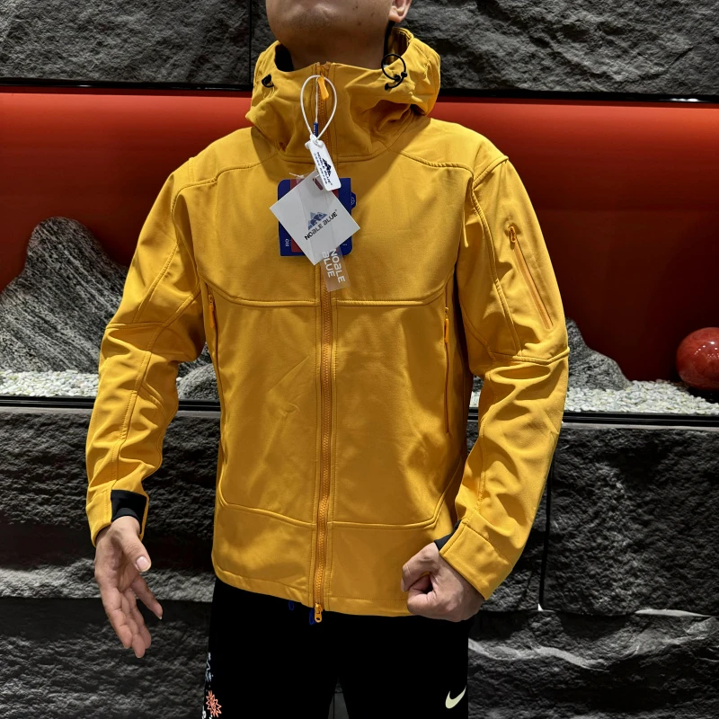 【镇店捡漏】五防抗撕裂！户外飞禽情侣加绒锁温防水软壳冲锋衣23178