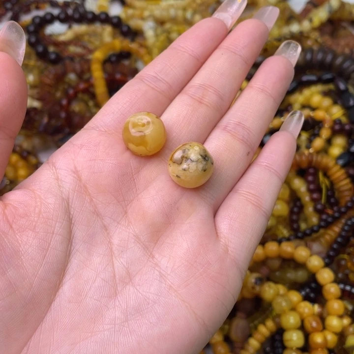 风***…琥珀未镶嵌珠宝奇石