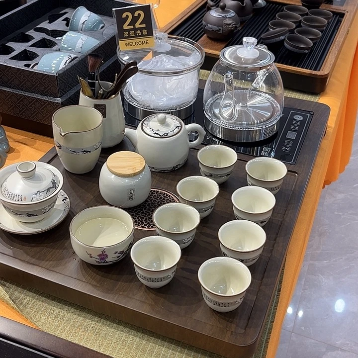 咖啡大哥看哥哥结果v部分房间