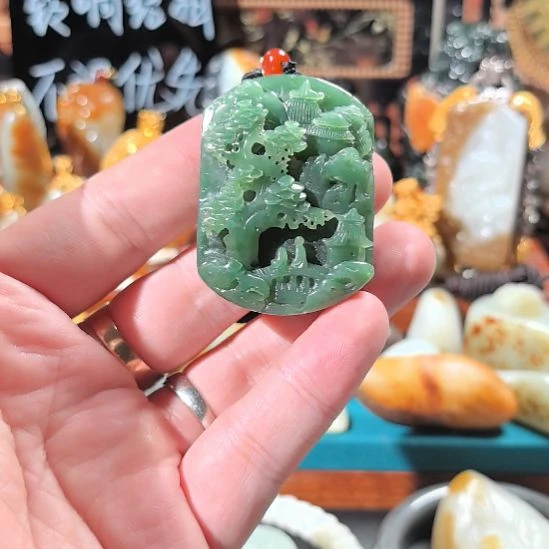 颈饰未镶嵌和田玉