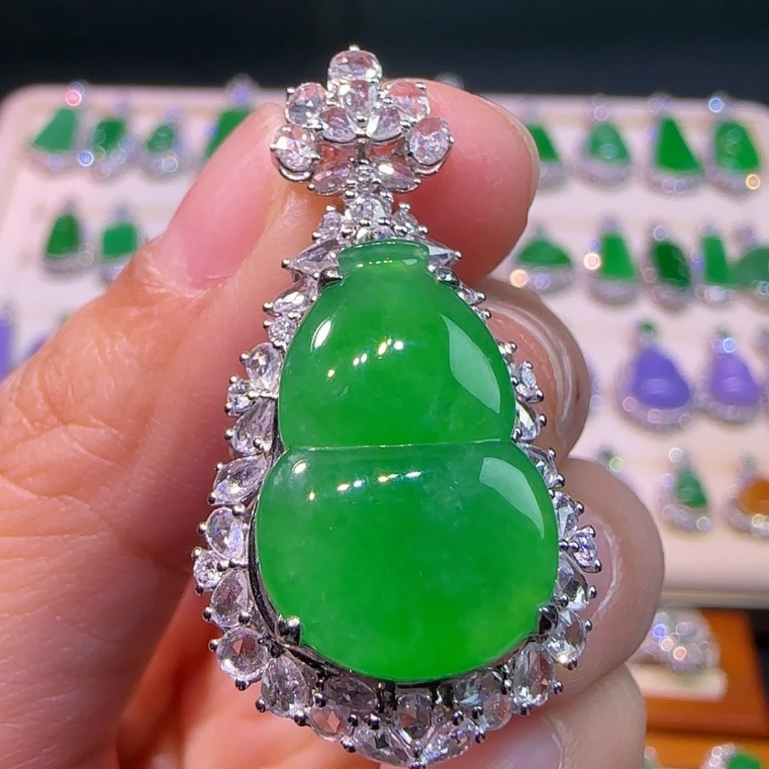 翡翠18K金镶嵌吊坠(不含链)