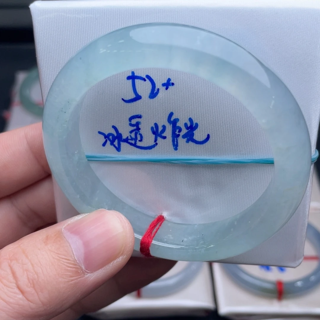 翡翠未镶嵌手镯翡翠手镯59