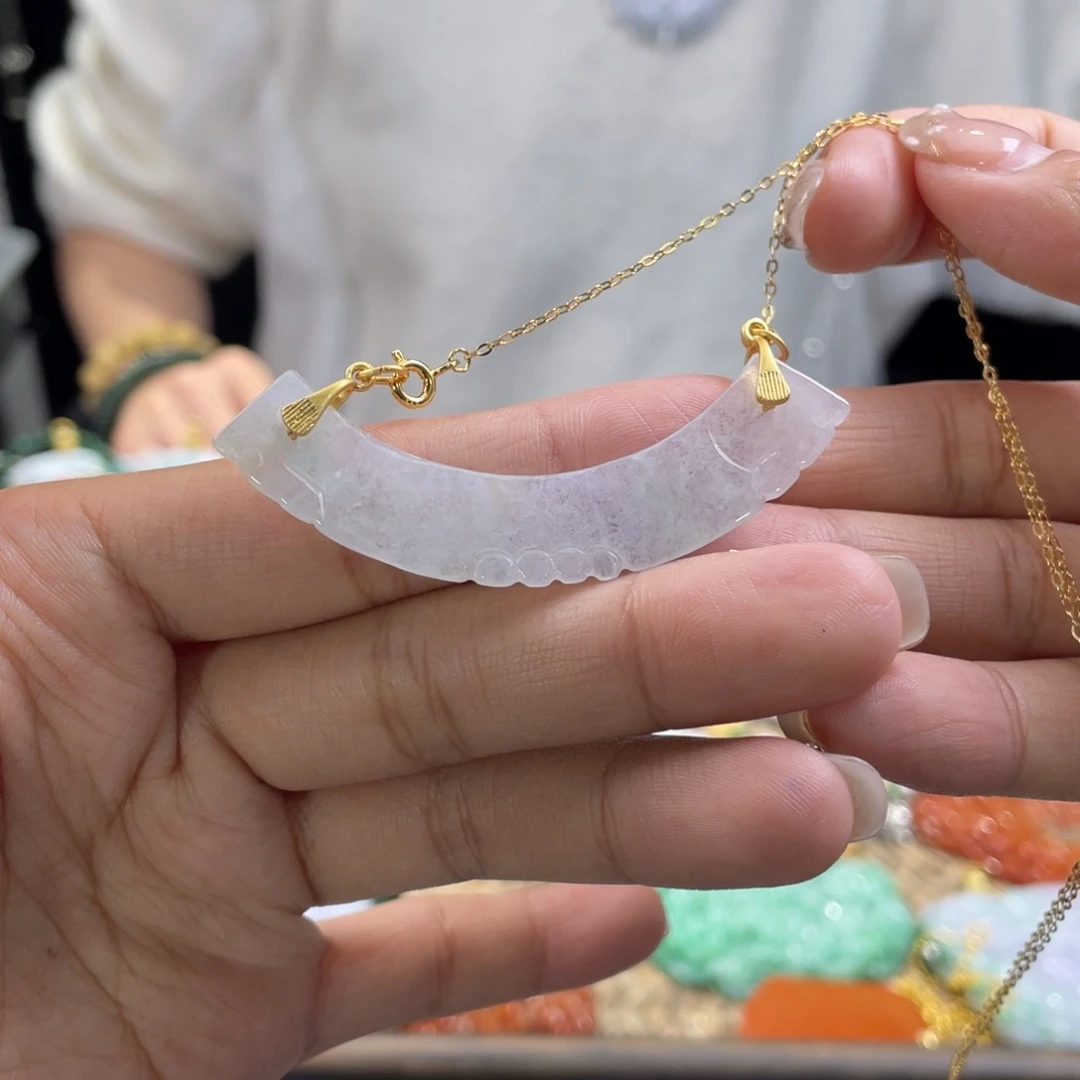 翡翠颈饰未镶嵌代编织