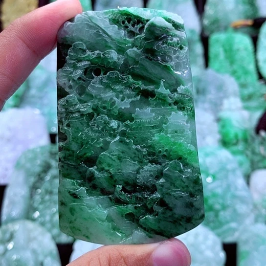 翡翠未镶嵌吊坠(不含链)